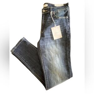 NWT KanCan High Rise Super Skinny Jeans Women’s Size 11/29 NEW
